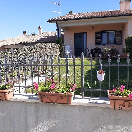 Residence Ai Campi Da Golf サトゥルニア エクステリア 写真