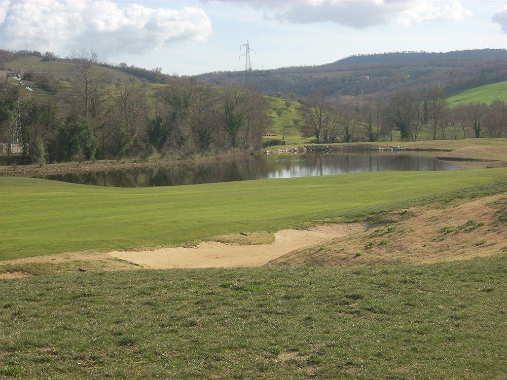 Residence Ai Campi Da Golf サトゥルニア エクステリア 写真