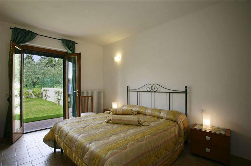 Residence Ai Campi Da Golf サトゥルニア エクステリア 写真